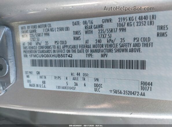 1FMCU9G9XHUB50742 2017 FORD ESCAPE SE 4WD Beige Engine compartment view
