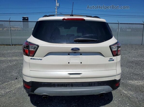 1FMCU9GD0HUA05259 2017 FORD ESCAPE White Вид ззаду