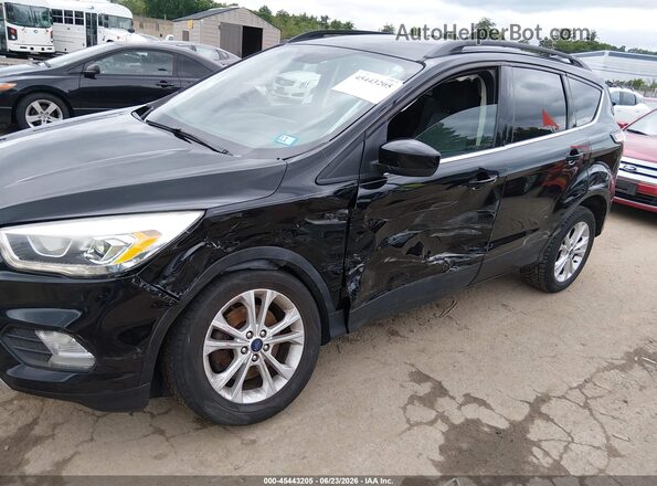 1FMCU9GD0HUA35233 2017 FORD ESCAPE Черный Вид спереди