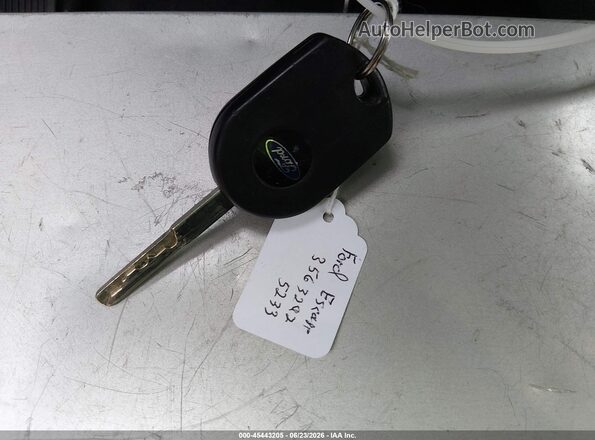1FMCU9GD0HUA35233 2017 FORD ESCAPE Черный Вид панели приборов