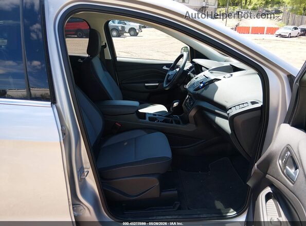 1FMCU9GD0JUD08869 2018 FORD ESCAPE Silver წინა სალონის ხედი