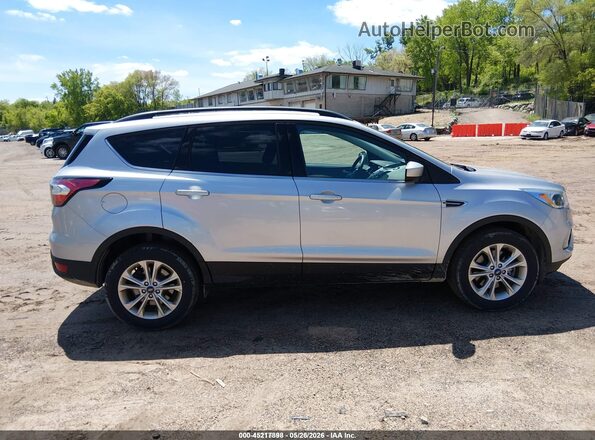 1FMCU9GD0JUD08869 2018 FORD ESCAPE Silver უკანა სალონის ხედი