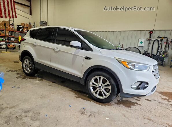 1FMCU9GD0KUA89140 2019 FORD ESCAPE White Przód prawy