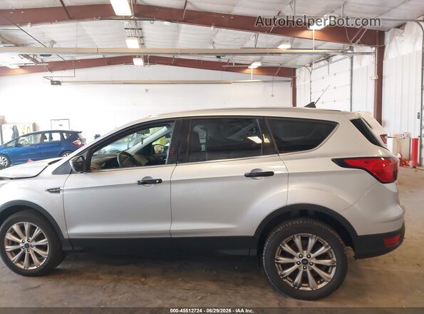 1FMCU9GD0KUB25327 2019 FORD ESCAPE Silver Панорамний вид салону 360°