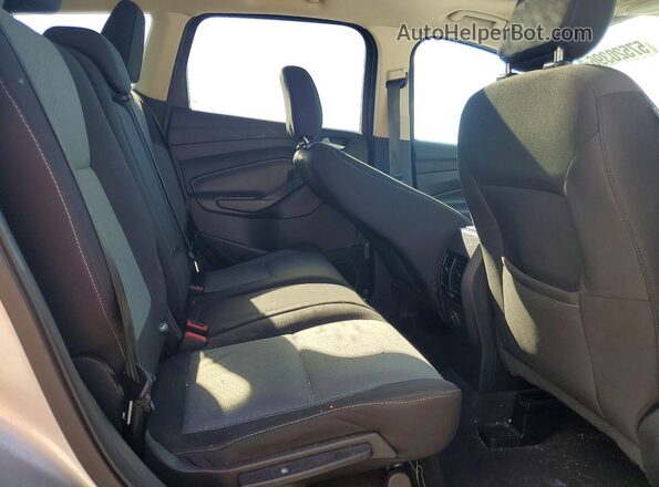 1FMCU9GD1JUA87184 2018 FORD ESCAPE Серебряный Вид задних сидений