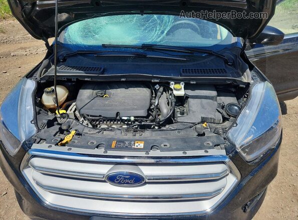 1FMCU9GD1JUC13429 2018 FORD ESCAPE Black Widok komory silnika