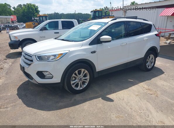 1FMCU9GD1JUD08492 2018 FORD ESCAPE White Vista tres cuartos delantera izquierda