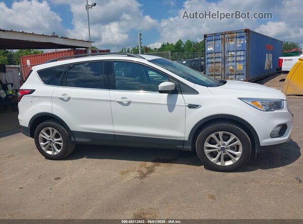 1FMCU9GD1JUD08492 2018 FORD ESCAPE White Vista interior de 360 grados