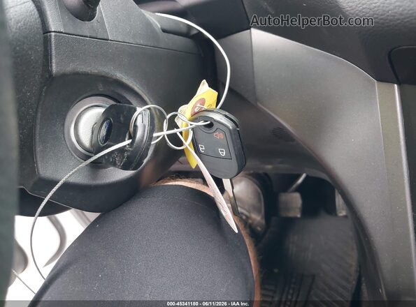 1FMCU9GD2HUA91366 2017 FORD ESCAPE Белый Вид панели приборов