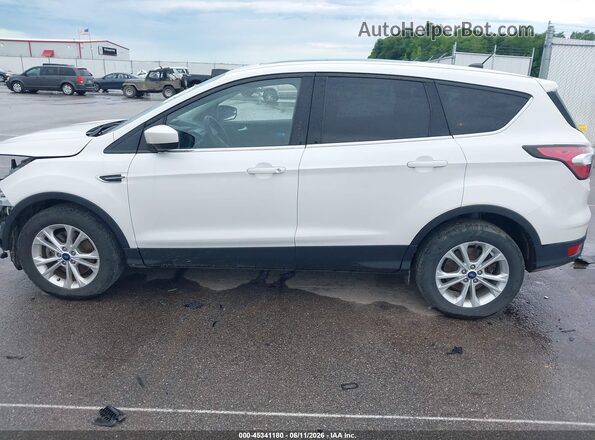 1FMCU9GD2HUA91366 2017 FORD ESCAPE Белый 