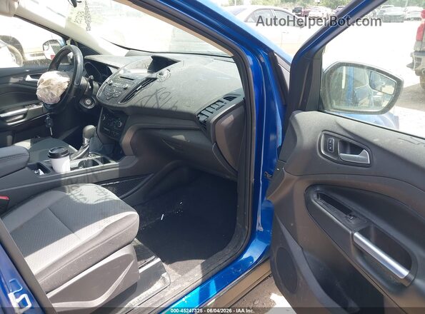 1FMCU9GD2HUC32758 2017 FORD ESCAPE Blue Widok wnętrza z przodu