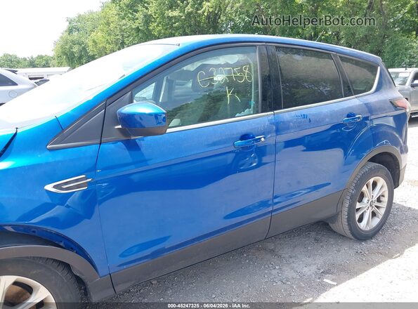 1FMCU9GD2HUC32758 2017 FORD ESCAPE Blue Widok wnętrza 360 stopni
