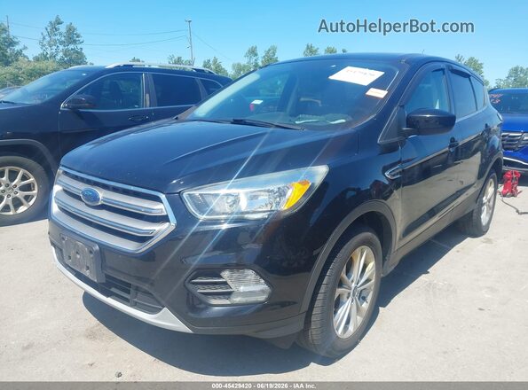 1FMCU9GD2HUD74057 2017 FORD ESCAPE Black Vista tres cuartos delantera izquierda