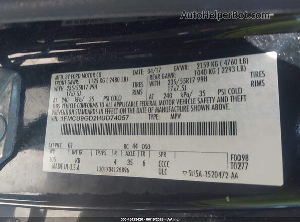 1FMCU9GD2HUD74057 2017 FORD ESCAPE Black Vista del compartimento del motor