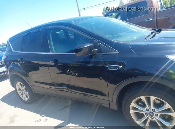 1FMCU9GD2HUD74057 2017 FORD ESCAPE Black Vista interior trasera