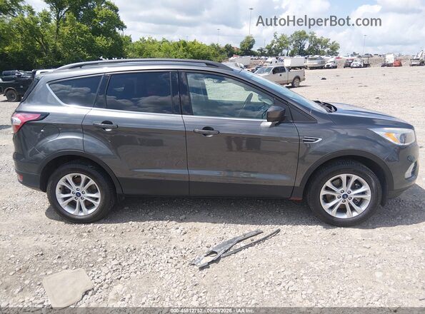 1FMCU9GD2JUA60740 2018 FORD ESCAPE Gray Սալոնի հետևի տեսք