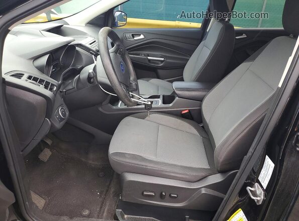 1FMCU9GD2JUB92090 2018 FORD ESCAPE Black Widok wnętrza z przodu