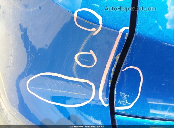 1FMCU9GD2JUD31053 2018 FORD ESCAPE Blue Front view