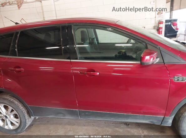 1FMCU9GD2KUA47276 2019 FORD ESCAPE Red Вид задньої частини салону