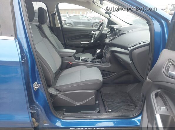 1FMCU9GD2KUB03040 2019 FORD ESCAPE Blue Սալոնի դիմացի տեսք