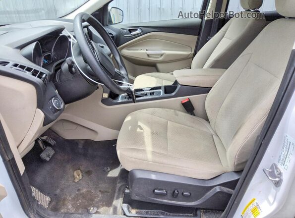 1FMCU9GD2KUB31209 2019 FORD ESCAPE White Vista interior delantera