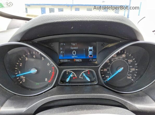 1FMCU9GD2KUB31209 2019 FORD ESCAPE White Vista del cuadro de instrumentos