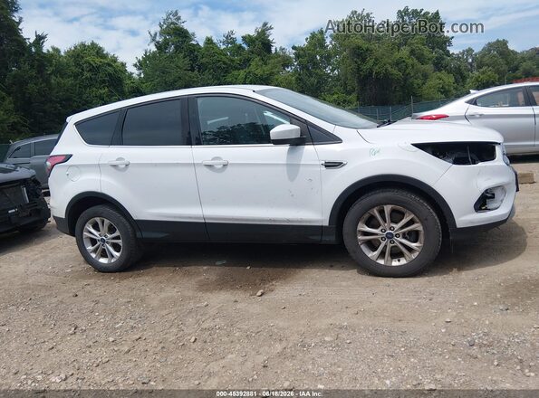 1FMCU9GD3HUB00379 2017 FORD ESCAPE White 360 interior view