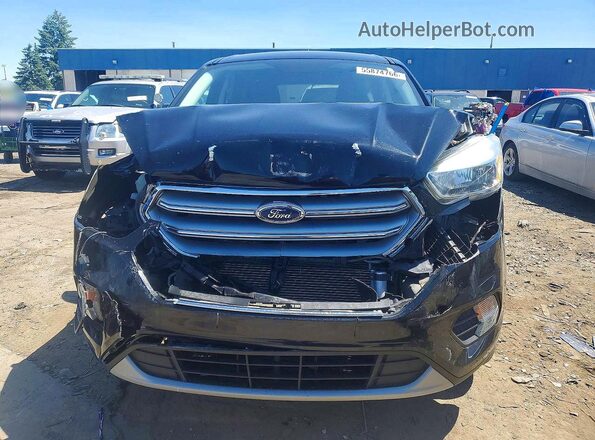 1FMCU9GD3HUE89511 2017 FORD ESCAPE Black Widok z przodu