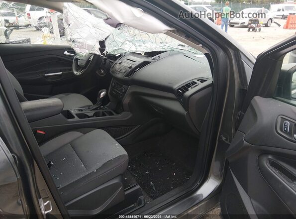 1FMCU9GD3JUA87185 2018 FORD ESCAPE Серый Вид салона спереди
