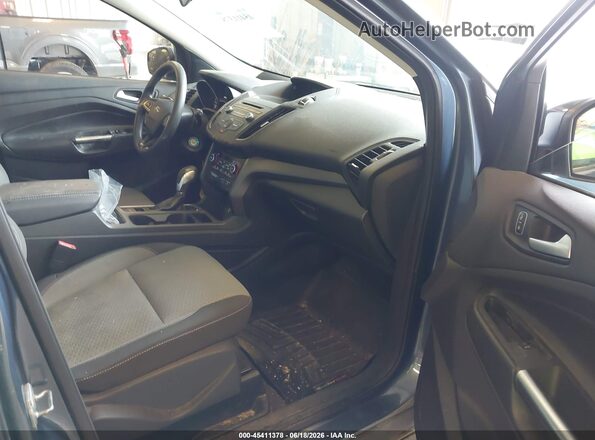 1FMCU9GD3JUB09895 2018 FORD ESCAPE Blue Vista interior delantera