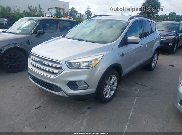 1FMCU9GD3JUB27040 2018 FORD ESCAPE Silver Առջևի ձախ երեք քառորդ տեսարան