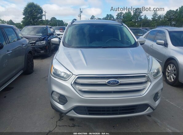 1FMCU9GD3JUB27040 2018 FORD ESCAPE Silver Սարքավորումների վահանակի տեսք