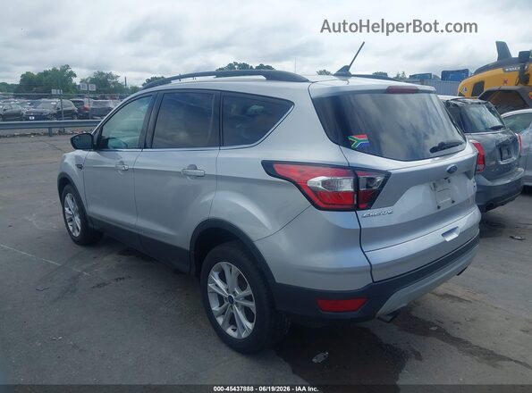 1FMCU9GD3JUB27040 2018 FORD ESCAPE Silver Սալոնի 360 աստիճան տեսք