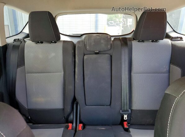 1FMCU9GD3JUD54227 2018 FORD ESCAPE White Vista de los asientos traseros