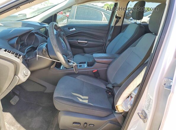 1FMCU9GD3KUB73646 2019 FORD ESCAPE White Սալոնի դիմացի տեսք