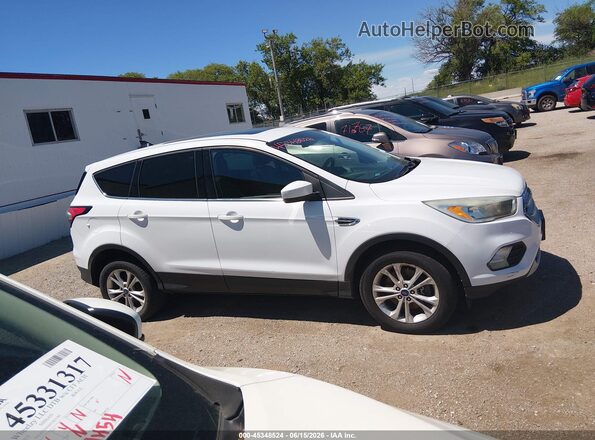 1FMCU9GD4HUC78799 2017 FORD ESCAPE White Vista interior trasera