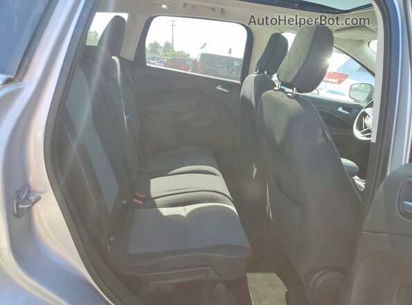 1FMCU9GD4JUB10165 2018 FORD ESCAPE Silver Սալոնի հետևի տեսք