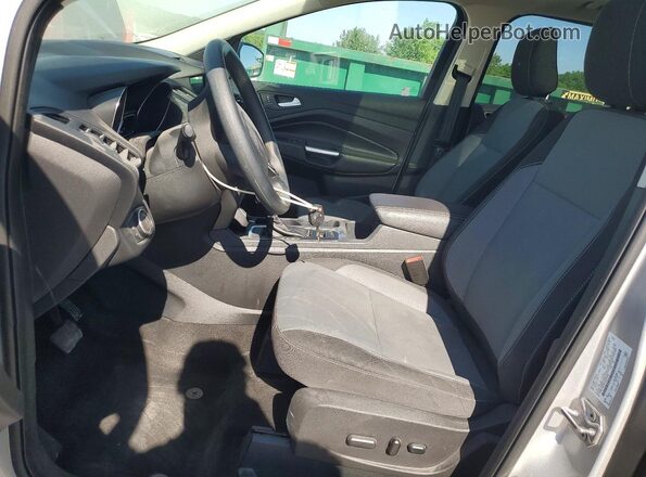 1FMCU9GD4JUB10165 2018 FORD ESCAPE Silver Սալոնի դիմացի տեսք