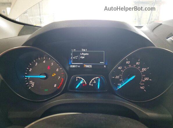 1FMCU9GD4JUC14879 2018 FORD ESCAPE Белый Вид щитка приборов