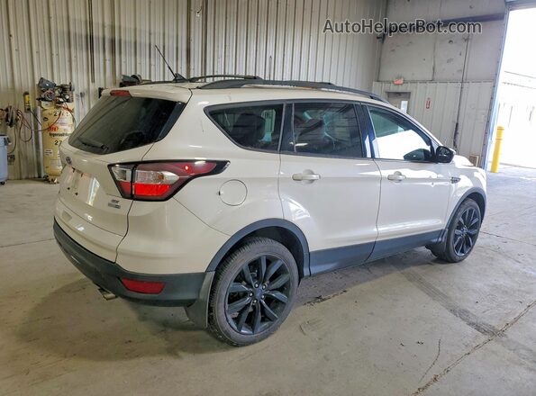 1FMCU9GD4JUC14879 2018 FORD ESCAPE Белый Задняя правая четверть