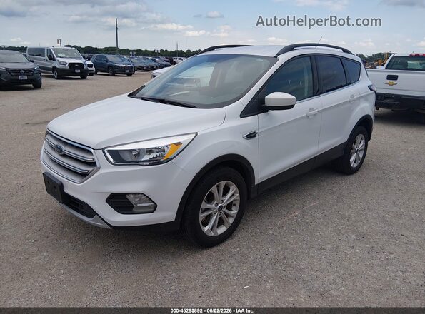 1FMCU9GD4JUD08714 2018 FORD ESCAPE White Front left
