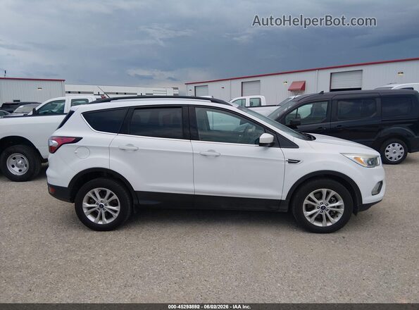 1FMCU9GD4JUD08714 2018 FORD ESCAPE White Rear interior view
