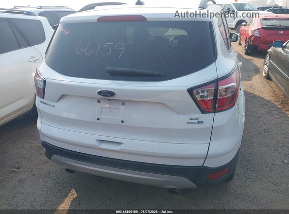 1FMCU9GD4JUD43978 2018 FORD ESCAPE White 