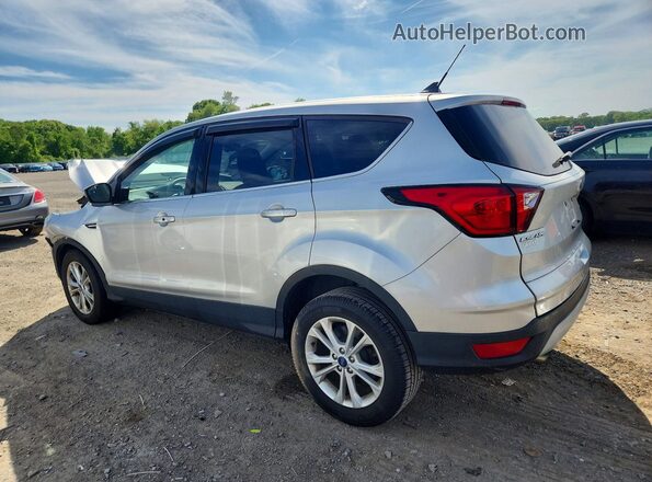 1FMCU9GD4KUA27899 2019 FORD ESCAPE Silver Trasero izquierdo