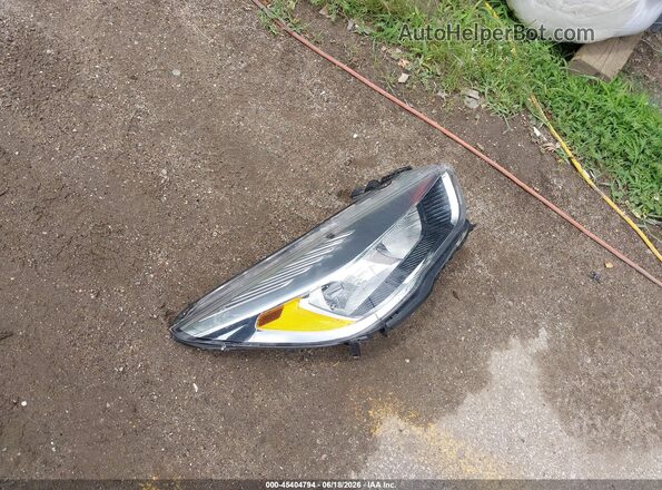 1FMCU9GD4KUB81383 2019 FORD ESCAPE White Vista del cuadro de instrumentos