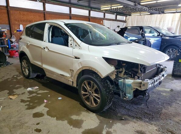 1FMCU9GD5HUB05762 2017 FORD ESCAPE White Front right