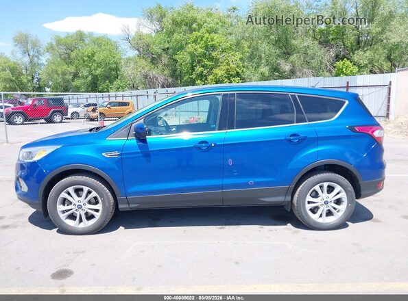 1FMCU9GD5HUE18567 2017 FORD ESCAPE Blue Widok wnętrza 360 stopni