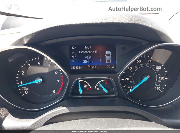 1FMCU9GD5HUE18567 2017 FORD ESCAPE Blue Widok tylnych siedzeń