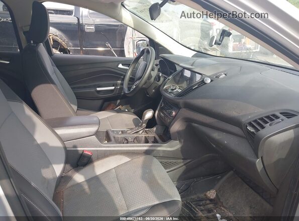 1FMCU9GD5KUB43631 2019 FORD ESCAPE Silver Widok wnętrza z przodu
