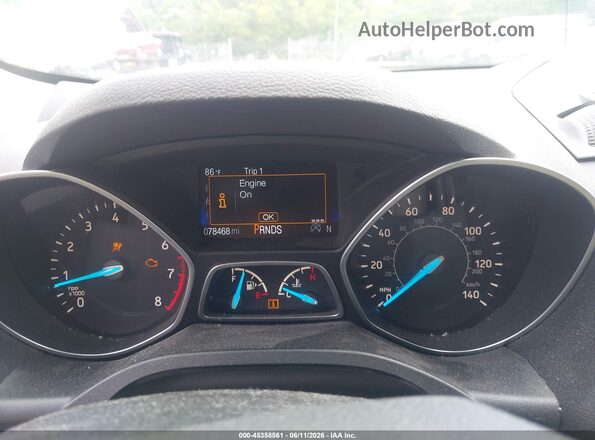 1FMCU9GD6HUC07605 2017 FORD ESCAPE White Widok tylnych siedzeń